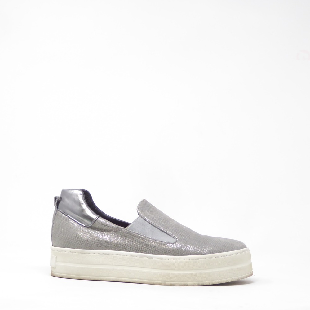 Frankie Segal Womens Slip On Sneaker Silver Metallic Snakeskin Platform 39 / 8.5